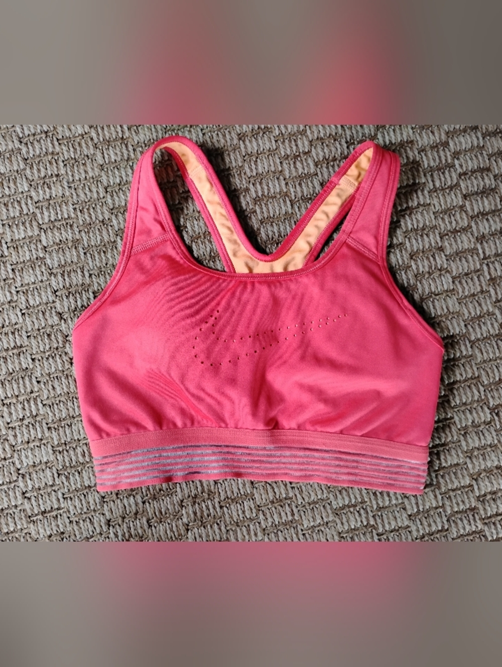 Women's Nike Dri Fit Padded Sports Bra SZ Medium